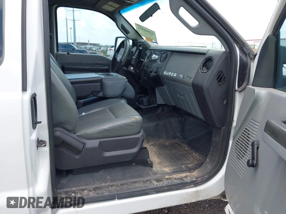 2013 Ford F-250 XL with VIN 1FT7X2A69DEA04534, listed as a IAAI auction lot 42508951 with 315,578 mi miles and . Bid and sale history available at DreamBid. Image 5.