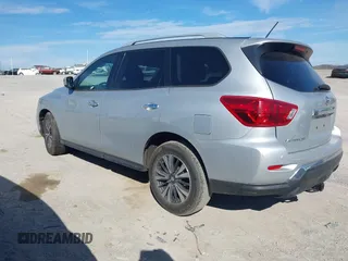 2017 Nissan Pathfinder S with VIN 5N1DR2MN0HC664992, listed as a IAAI auction lot 41629240 with 150,896 mi miles and . Bid and sale history available at DreamBid. Image 3.