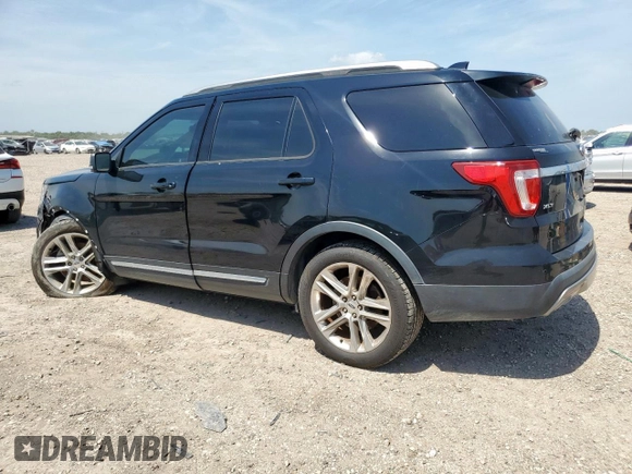 2017 Ford Explorer XLT z VIN 1FM5K7D85HGD63675, wystawiony jako Copart lot #56566605 z przebiegiem 107 344 mil mil oraz Szkoda całkowita • Salvage title. Historia ofert i sprzedaży dostępna na DreamBid. Obrazek 2.
