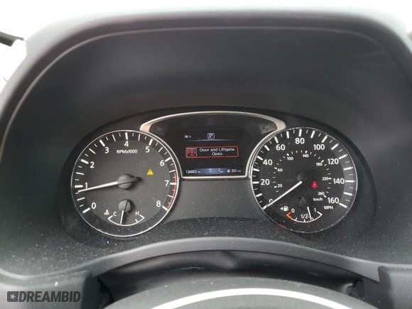 2019 Nissan Pathfinder S with VIN 5N1DR2MN0KC618859, listed as a Copart auction lot 50960925 with 126,802 mi miles and Salvage Title. Bid and sale history available at carsss.com. Image 9.