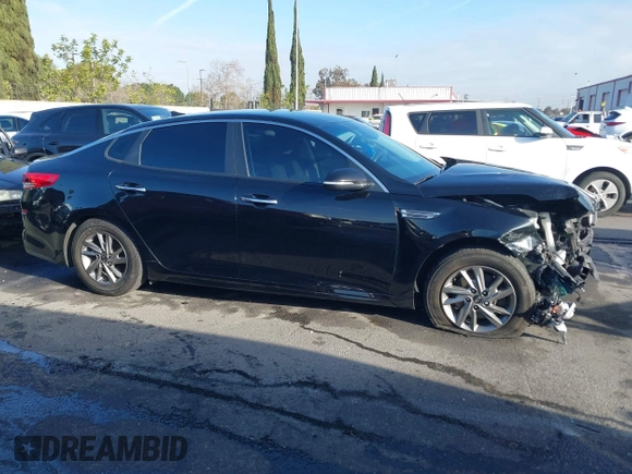 2019 Kia Optima LX with VIN 5XXGT4L32KG324877, listed as a IAAI auction lot 41713482 with 160,178 mi miles. Bid and sale history available at carsss.com. Image 13.