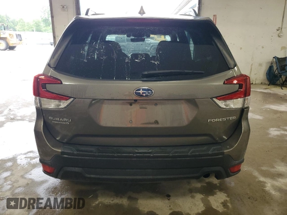 2020 Subaru Forester Premium with VIN JF2SKAJC3LH427908, listed as a Copart auction lot 61775115 with 60,489 mi miles and Salvage title. Bid and sale history available at DreamBid. Image 6.