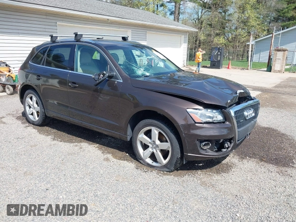 2012 Audi Q5 2.0T Premium Plus with VIN WA1LFAFP5CA024857, listed as a IAAI auction lot 42016833 with 141,144 mi miles. Bid and sale history available at carsss.com. Image 1.