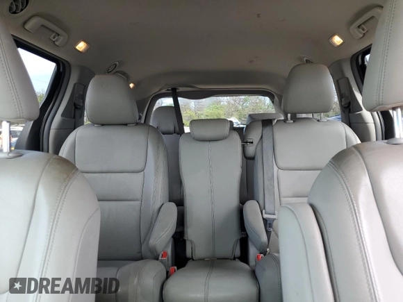 2015 Toyota Sienna XLE with VIN 5TDYK3DC2FS529006, listed as a Copart auction lot 62750995 with 142,990 mi miles and Salvage title. Bid and sale history available at DreamBid. Image 10.
