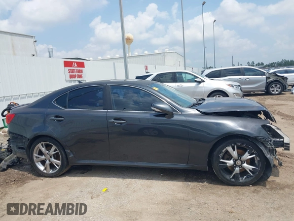 2009 Lexus IS with VIN JTHBK262195094380, listed as a IAAI auction lot 42035562 with 174,977 mi miles. Bid and sale history available at carsss.com. Image 13.