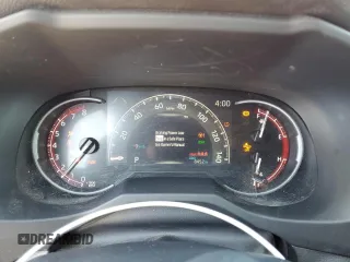 2023 Toyota RAV4 XLE z VIN JTMW1RFV0PD100231, wystawiony jako Copart lot #64131415 z przebiegiem 8 452 mil mil oraz Szkoda całkowita • Salvage title. Historia ofert i sprzedaży dostępna na DreamBid. Obrazek 9.