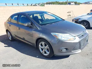 2014 Ford Focus SE with VIN 1FADP3F28EL230114, listed as a IAAI auction lot 41016783 with 66,060 mi miles. Bid and sale history available at carsss.com. Image 1.