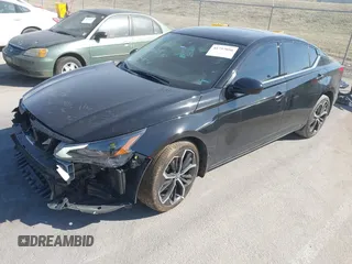 2024 Nissan Altima 2.5 SR with VIN 1N4BL4CV0RN435878, listed as a IAAI auction lot 41757056 with 15,842 mi miles. Bid and sale history available at carsss.com. Image 2.