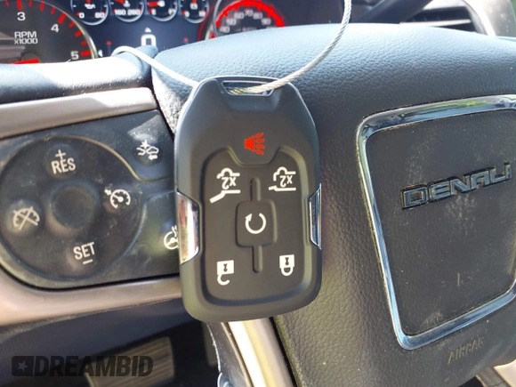 2015 GMC Yukon Denali with VIN 1GKS1CKJ8FR575730, listed as a IAAI auction lot 42048050 with 113,077 mi miles. Bid and sale history available at carsss.com. Image 11.