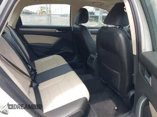 2015 Volkswagen Passat SE с VIN 1VWBV7A34FC076935, выставлен на аукционе IAAI как лот 42394375 с пробегом 172 408 миль миль и . История ставок и продаж доступна на DreamBid. Изображение 8.