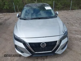 2021 Nissan Sentra SV with VIN 3N1AB8CV0MY208320, listed as a IAAI auction lot 42039115 with 40,728 mi miles and . Bid and sale history available at DreamBid. Image 6.