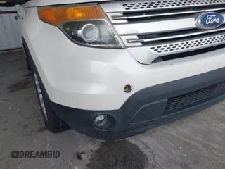 2011 Ford Explorer XLT with VIN 1FMHK7D82BGA02599, listed as a IAAI auction lot 42190995 with 214,146 mi miles and . Bid and sale history available at carsss.com. Image 6.