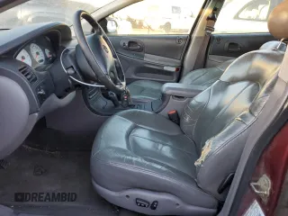 2000 Dodge Intrepid ES with VIN 2B3HD56J9YH178857, listed as a Copart auction lot 83718174 with 144,384 mi miles and Clean Title. Bid and sale history available at carsss.com. Image 7.