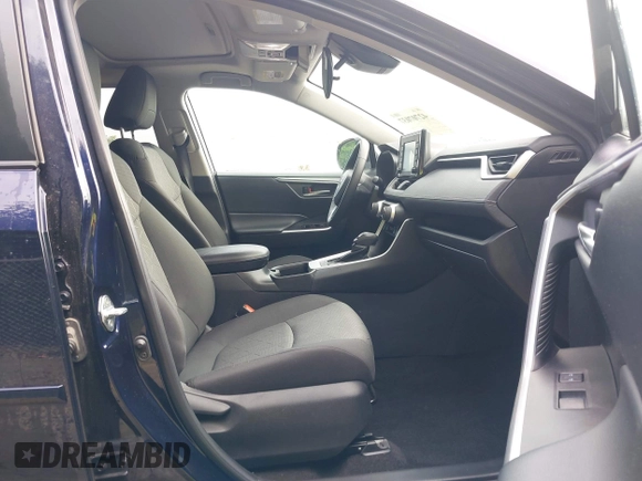 2022 Toyota RAV4 XLE with VIN 2T3P1RFV5NW259010, listed as a IAAI auction lot 42707037 with 60,955 mi miles and . Bid and sale history available at DreamBid. Image 5.