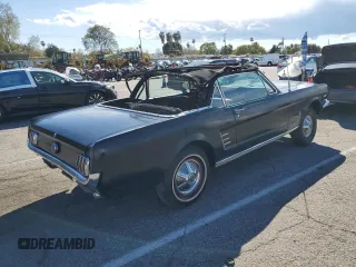 1966 Ford Mustang z VIN 6R08A210580, wystawiony jako Copart lot #48175135 z przebiegiem 9891 mil mil oraz Tytuł czysty. Historia ofert i sprzedaży dostępna na DreamBid. Obrazek 3.
