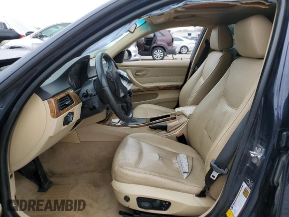 2006 BMW 3 Series 325xi with VIN WBAVD13536KV06357, listed as a Copart auction lot 51684215 with 153,389 mi miles and Salvage Title. Bid and sale history available at carsss.com. Image 7.