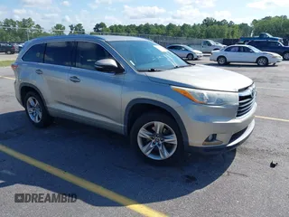 2016 Toyota Highlander Limited with VIN 5TDYKRFH5GS161305, listed as a IAAI auction lot 42741171 with 151,252 mi miles and . Bid and sale history available at DreamBid. Image 1.