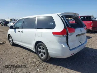 2013 Toyota Sienna L with VIN 5TDZK3DC2DS399410, listed as a IAAI auction lot 41741232 with 158,280 mi miles. Bid and sale history available at carsss.com. Image 3.