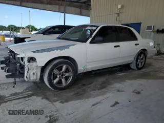 2005 Ford Police Interceptor z VIN 2FAFP71W15X134743, wystawiony jako Copart lot #59949735 z przebiegiem 131 984 mil mil oraz Szkoda całkowita • Salvage title. Historia ofert i sprzedaży dostępna na DreamBid. Obrazek 1.