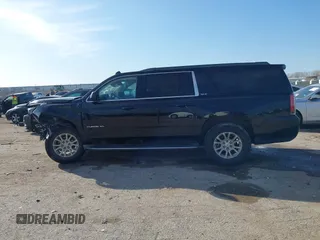 2016 GMC Yukon XL SLE with VIN 1GKS1FKCXGR119362, listed as a IAAI auction lot 41240298 with 234,175 mi miles. Bid and sale history available at carsss.com. Image 14.