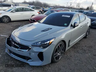 2023 Kia Stinger GT2 with VIN KNAE55LC3P6134192, listed as a Copart auction lot 89084315 with 14,217 mi miles and Salvage Title. Bid and sale history available at carsss.com. Image 1.