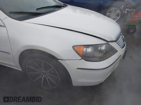 2007 Acura RL Technology with VIN JH4KB16647C004726, listed as a IAAI auction lot 41440758 with 170,879 mi miles and . Bid and sale history available at DreamBid. Image 19.