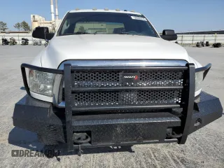 2018 Ram 2500 Tradesman with VIN 3C6UR5CL5JG349587, listed as a Copart auction lot 50006255 with 308,025 mi miles and Salvage title. Bid and sale history available at DreamBid. Image 5.