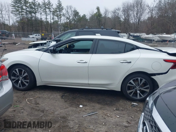 2016 Nissan Maxima S with VIN 1N4AA6AP2GC412533, listed as a IAAI auction lot 41831813 with 122,933 mi miles and . Bid and sale history available at DreamBid. Image 14.