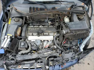 1998 Volvo V70 with VIN YV1LW5575W2504937, listed as a Copart auction lot 52700504 with Not provided miles and Salvage title. Bid and sale history available at DreamBid. Image 11.