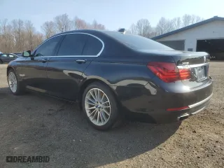 2013 BMW 7 Series 750i xDrive with VIN WBAYB6C52DD224129, listed as a Copart auction lot 52752605 with 122,275 mi miles and Clean Title. Bid and sale history available at carsss.com. Image 2.