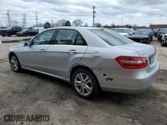 2011 Mercedes-Benz E 350 Luxury z VIN WDDHF8HB2BA309123, wystawiony jako Copart lot #50334263 z przebiegiem 64 680 mil mil oraz Szkoda całkowita • Salvage title. Historia ofert i sprzedaży dostępna na DreamBid. Obrazek 2.