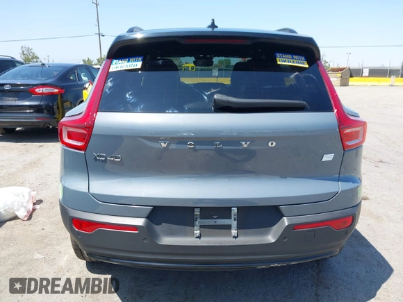2023 Volvo XC40 Ultimate с VIN YV4ED3UM9P2004004, выставлен на аукционе IAAI как лот 42518982 с пробегом 33 775 миль миль и . История ставок и продаж доступна на DreamBid. Изображение 16.