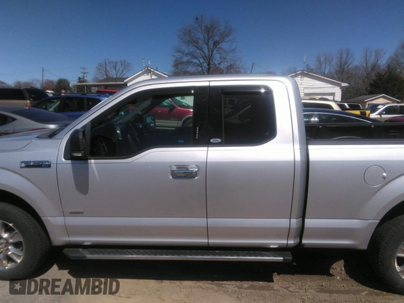 2016 Ford F-150 XL with VIN 1FTEX1CP4GFC05196, listed as a IAAI auction lot 41814514 with 206,486 mi miles and . Bid and sale history available at carsss.com. Image 14.