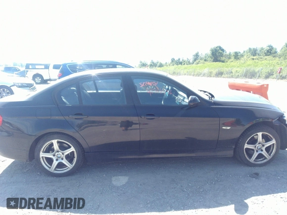 2007 BMW 3 Series 328xi with VIN WBAVC93547KX58993, listed as a IAAI auction lot 42584532 with 192,380 mi miles and . Bid and sale history available at DreamBid. Image 13.