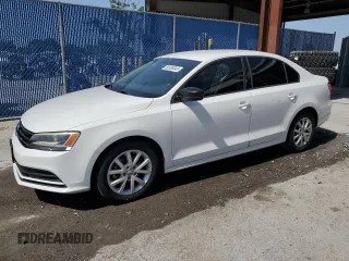 2015 Volkswagen Jetta SE with VIN 3VWD17AJ8FM302850, listed as a Copart auction lot 56939345 with 101,833 mi miles and Salvage title. Bid and sale history available at DreamBid. Image 1.