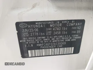 2007 Hyundai Azera SE with VIN KMHFC46F07A139369, listed as a IAAI auction lot 41999327 with 145,827 mi miles and . Bid and sale history available at DreamBid. Image 9.
