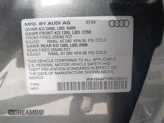 2024 Audi Q5 Sportback S line Premium Plus z VIN WA15AAFY3R2138424, wystawiony jako IAAI lot #42184784 z przebiegiem 4 635 mil mil oraz . Historia ofert i sprzedaży dostępna na DreamBid. Obrazek 9.