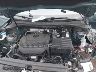 2019 Volkswagen Tiguan SE with VIN 3VV2B7AX1KM093510, listed as a IAAI auction lot 41943495 with 52,491 mi miles. Bid and sale history available at carsss.com. Image 10.