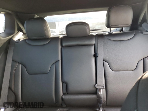 2024 Jeep Compass Limited z VIN 3C4NJDCN4RT139842, wystawiony jako Copart lot #51606655 z przebiegiem 13 455 mil mil oraz Czysty tytuł • Clean title. Historia ofert i sprzedaży dostępna na DreamBid. Obrazek 10.