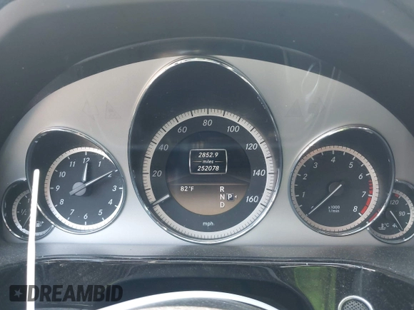 2012 Mercedes-Benz E 350 Luxury with VIN WDDHF5KB7CA571647, listed as a IAAI auction lot 42754323 with 252,078 mi miles and . Bid and sale history available at DreamBid. Image 7.