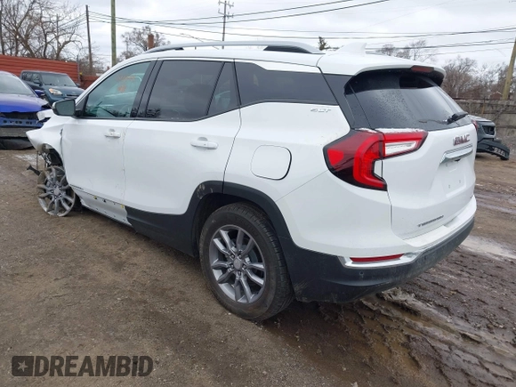 2024 GMC Terrain SLT with VIN 3GKALVEG6RL212131, listed as a IAAI auction lot 41734214 with 6,965 mi miles and . Bid and sale history available at carsss.com. Image 3.
