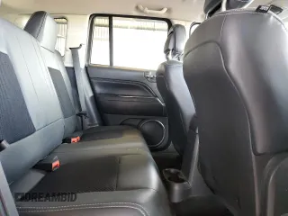 2014 Jeep Compass High Altitude with VIN 1C4NJCEA8ED600450, listed as a Copart auction lot 49449785 with 175,282 mi miles and Clean Title. Bid and sale history available at carsss.com. Image 11.