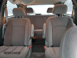 2003 Dodge Caravan Sport with VIN 2D4GP44L73R154482, listed as a Copart auction lot 83878924 with 276,003 mi miles and Salvage Title. Bid and sale history available at DreamBid. Image 10.