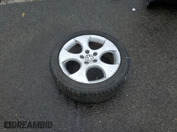 2008 Volkswagen GTI z VIN WVWHV71K68W122044, wystawiony jako Copart lot #49320995 z przebiegiem 229 164 mil mil oraz Szkoda całkowita • Salvage title. Historia ofert i sprzedaży dostępna na DreamBid. Obrazek 12.
