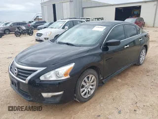 2014 Nissan Altima SV with VIN 1N4AL3AP1EN360421, listed as a IAAI auction lot 42065835 with 189,998 mi miles and . Bid and sale history available at DreamBid. Image 2.