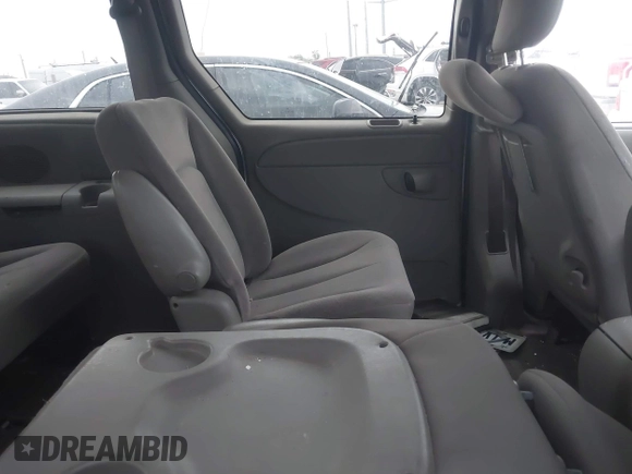2003 Dodge Caravan Sport with VIN 2D4GP44L13R199188, listed as a IAAI auction lot 42154107 with Not Provided miles and . Bid and sale history available at carsss.com. Image 8.