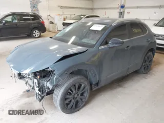2024 Mazda CX-30 2.5 S Carbon Edition with VIN 3MVDMBCMXRM612697, listed as a IAAI auction lot 41428071 with 28,718 mi miles. Bid and sale history available at carsss.com. Image 17.