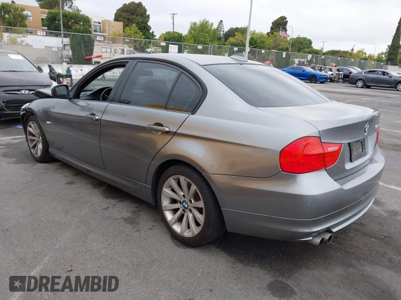 2011 BMW 3 Series 328i с VIN WBAPH5C59BA447948, выставлен на аукционе IAAI как лот 42791025 с пробегом 124 445 миль миль и . История ставок и продаж доступна на DreamBid. Изображение 3.
