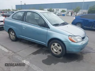 2000 Toyota ECHO z VIN JTDAT1237Y0048597, wystawiony jako IAAI lot #42120794 z przebiegiem 182 312 mil mil oraz . Historia ofert i sprzedaży dostępna na DreamBid. Obrazek 1.