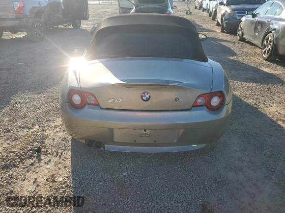 2005 BMW Z4 2.5i with VIN 4USBT33585LS54029, listed as a Copart auction lot 86951144 with 114,583 mi miles and Salvage Title. Bid and sale history available at carsss.com. Image 6.